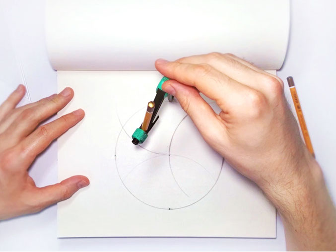 Creating a logo with ellipses, slide 4 of 14