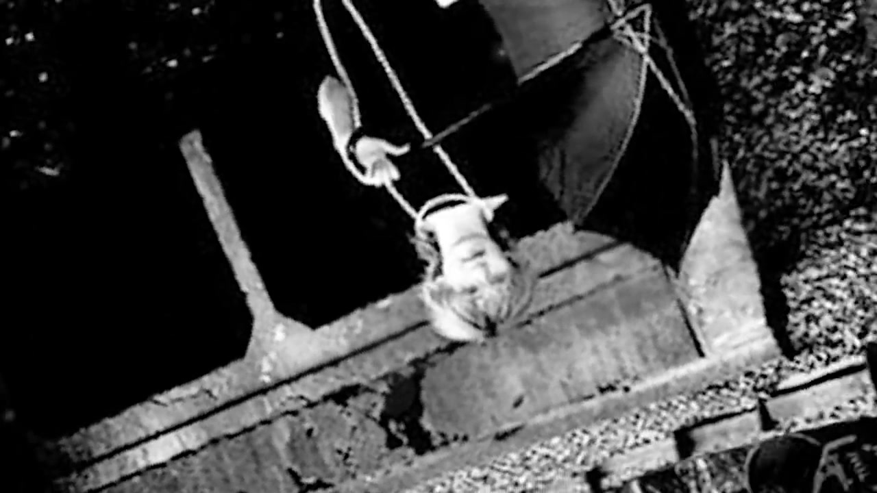 Pierce: Experimental Video Clip, still 4 of 6
