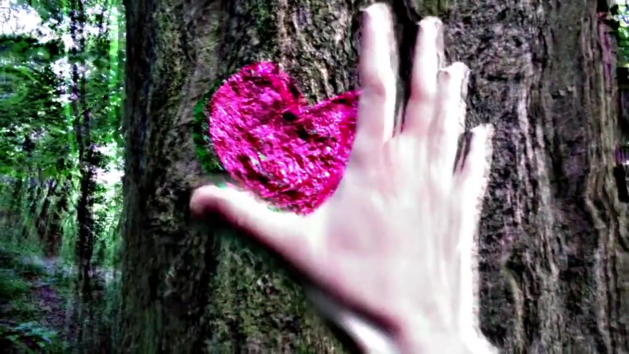 Red Thread: Experimental Video Clip, frame 1 of 2